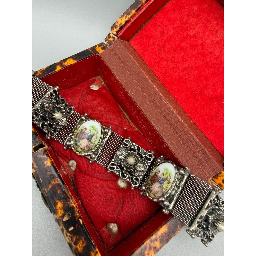 Vintage Victorian Revival Mesh Bracelet Porcelain Couple Panels Faux Pearl #1153